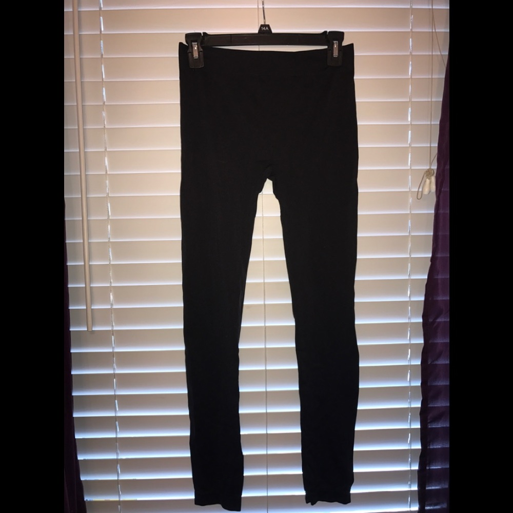 Black leggings